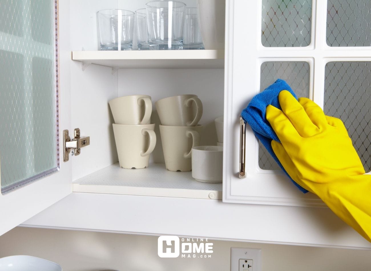 Clean Kitchen Cabinets