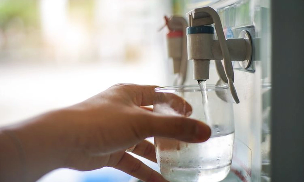 how to clean refrigerator water dispenser